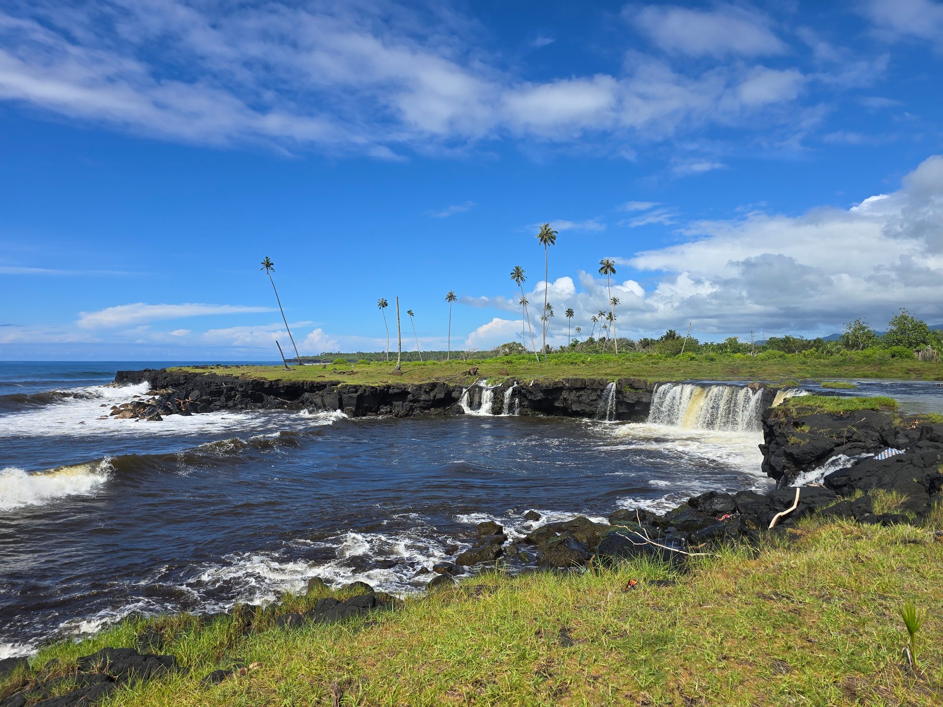 Samoa — Upolu and Savai'i Island Road Trip